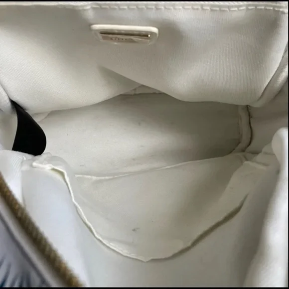 Mini back pack Guess - Picture 4 of 5